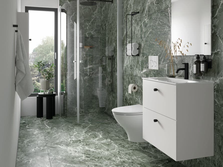 Seinälle asennetut kylpyhuonekalusteet säästävät tilaa Seinälle asennetut kylpyhuonekalusteet säästävät tilaa